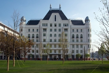 A KIM épülete a felújítást követően, forrás: Bánáti Béla