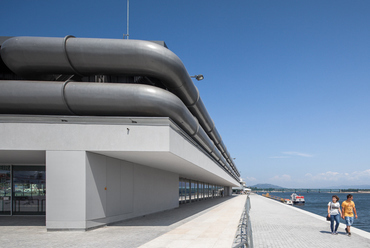 Kulturális Központ, Viana do Castelo, Portugália, 2013. Forrás: www.dezeen.com