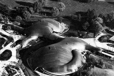 Multihalle, 1970-1975, forrás: smdarq.net