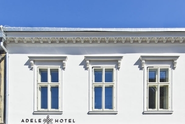 Adele Hotel - tervező: Karlovecz Zoltán - forrás: adelehotel.hu