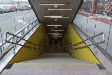 a lifteket tartalmazó felszíni épület - tervező: sporaarchitects - fotó: Horváth Dániel