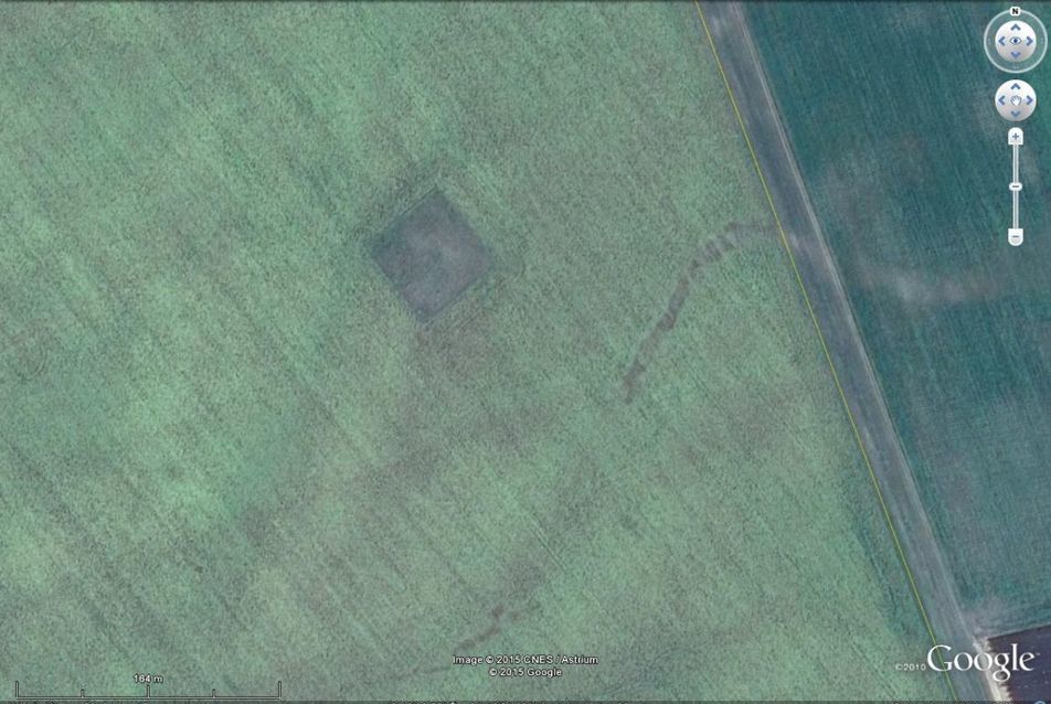 Dombegyháztól D-re torony - forrás: Google Earth