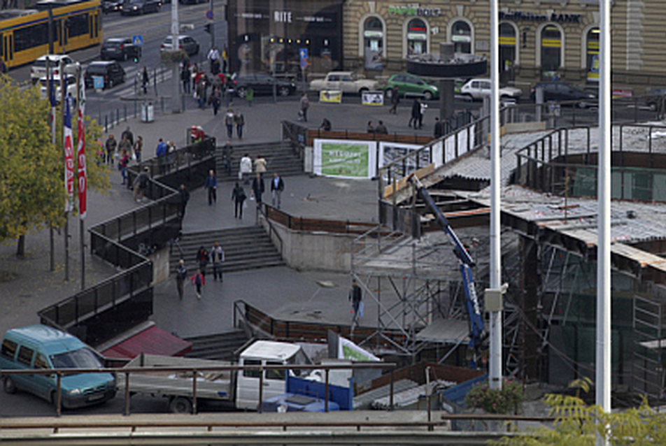 A megtisztuló Nyugati tér