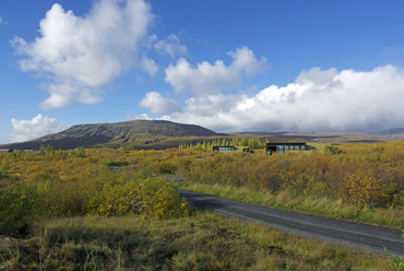 PK Arkitektar: Gyepház nyaraló Izlandon. Fotó: Rafael Pinho