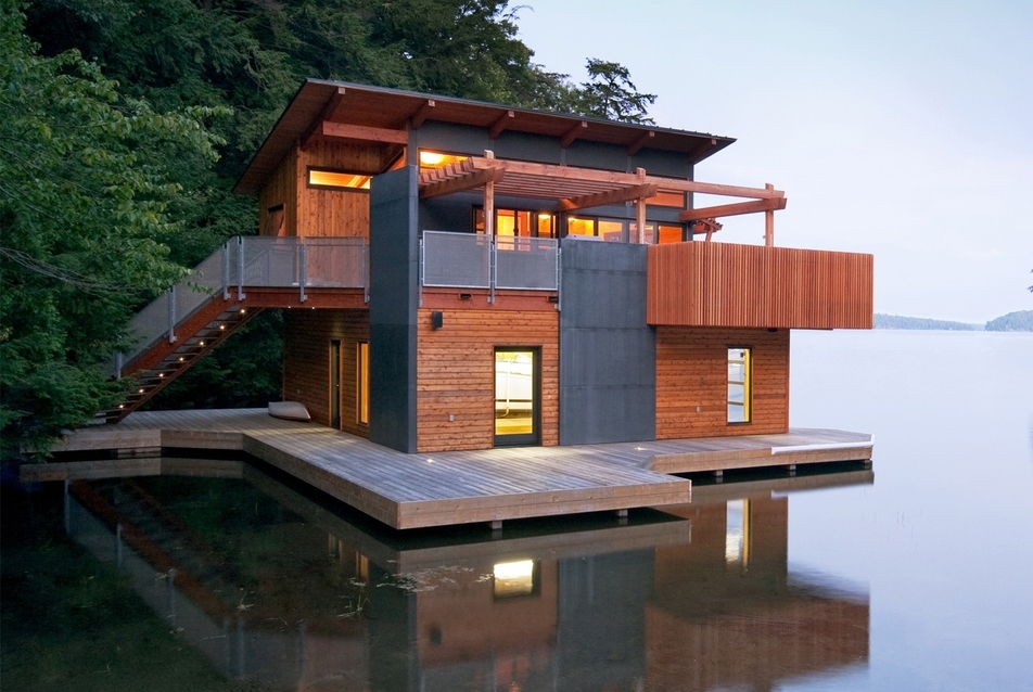 Christopher Simmonds: Muskola Boathouse