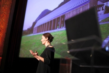 prezentáció közben, Média Építészeti Díja 2015 - fotó: Turós Balázs
