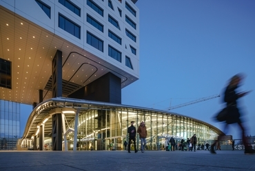 Benthem Crouwel Architects: Utrecht Centraal. Fotó: Jannes Linders (Luchtfoto)