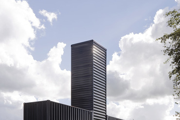 Barneveld Noord - építész: NL Architects - Fotó: Marcel van der Burg