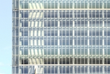 Torre Allianz - építészet: Arata Isozaki and Andrea Maffei Architects - fotó: Jean-Michel Byl