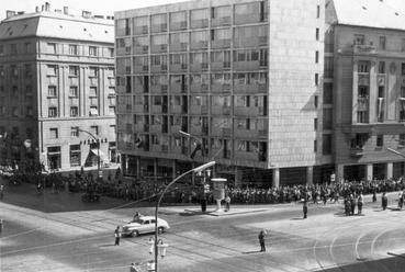 A Corvin arculatváltozásai: reprezentációs tér (Gagarin fogadása) - fotó: Fortepan