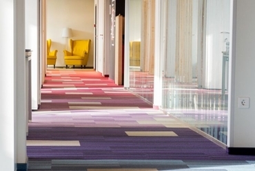 Accor Hotels - építész: Veréb Csaba - fotó: Europa Design