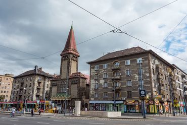 a Református Misszió Egyház temploma és bérházai, Budapest, XI. Október huszonharmadika utca (1928-29) - fotó: Kis Ádám – Lechner Tudásközpont