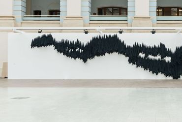 Nikita Shalenny - Black Siberia installáció (2016)