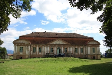 Thúry-Bányai kastély, jelenleg művelődési ház - fotó: Rusz-Ajtony Eszter