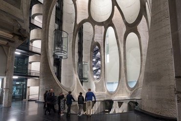 Zeitz Museum of Contemporary Art Africa - építész: Thomas Heatherwick - fotó: Iwan Baan