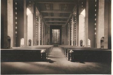A városmajori új templom (1933) archív belső képe - forrás: Városmajori Plébánia honlapja
