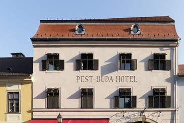 Budapesti Pest-Buda Hotel - építészek: Hild Csorba Bernadett, Erdélyi Erika