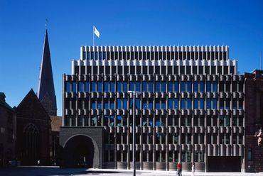 Brema, Landesbank - építész: Caruso St. John Architects