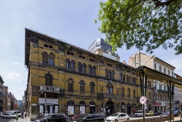 Hunyadi tér - fotó: Horváth Máté