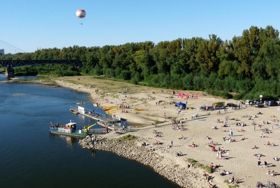 Strand a Visztula partján Varsóban - fotó: Anna Brzezinska