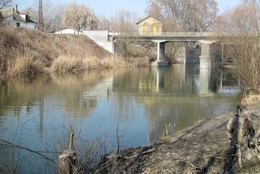 A bajai Ferenc-csatorna hídja
