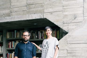 Carla Fernández és Pedro Reyes háza, Mexikóváros - fotó: Freunde von freunden / Dezeen