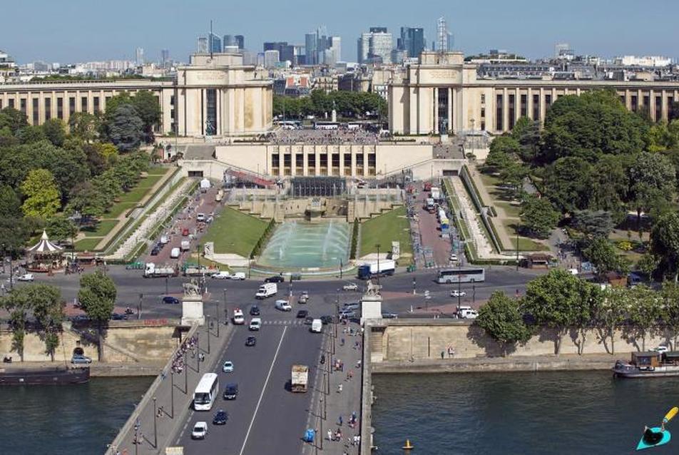 Az Eiffel-toronnyal szemben található Place de Varsovie-n a jövőben egyáltalán nem lesz autó. 