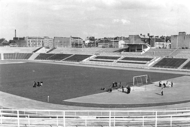A Walter Ulbricht, később Világifjúsági Stadion Berlinben. Fotó: Bundesarchiv, azonosító szám: 183-10721-0001