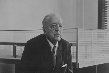 Ludwig Mies van der Rohe - fotó: A. James Speyer: Mies van der Rohe