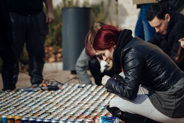 tervezők: Engel Ágnes, Gábris Katinka, Guzsvány Réka, Ördög Valentina, Szücs Evelin, Tisóczki Patrícia - fotó: Dr. Kovács Éva, Gerstenbrein Dominika, Lukács Barnabás, Novák Viktor, Paári Péter