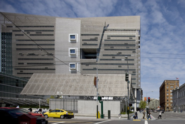 A Morphosis tervezte San Franciscó-i Szövetségi Épület a nevesített negatív példák között szerepel. Fotó: Library of Congress, via Wikimedia Commons