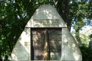 A Schweiger-síremlék, Kecskemét, izraelita temető, 1909. Fotó: Magyaróvári Fanni Izabella