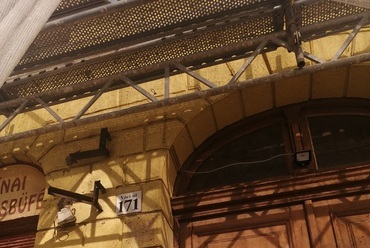 Felújítás alatt a Váci út 171, Eredeti épület tervezői: Baumann Károly Bernát, Kölber Károly, 1889., Fotó: Pleskovics Viola