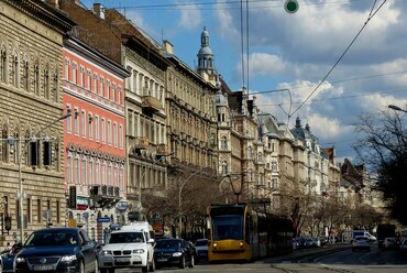 Budapest, a Teréz körút. Fotó: xorge - Budapest (70), via Wikimedia Commons