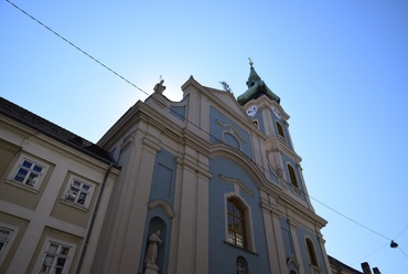 A budai Szent Ferenc Sebei templom felújítása, Tervezők: ZHJ Architects, Z. Halmágyi Judit, Tóth Tamás, Miklós Bernadett, Fotók:  Miklós Bernadett, Molnár Ádám, Z. Halmágyi Judit, Csizmadia Zsolt, Bonifert Zoltán, Vaits Zoltán