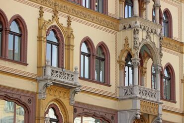 Budapest, Rákóczi út 7., a Stern-ház homlokzatának részlete, Fotó: Kelecsényi Kristóf