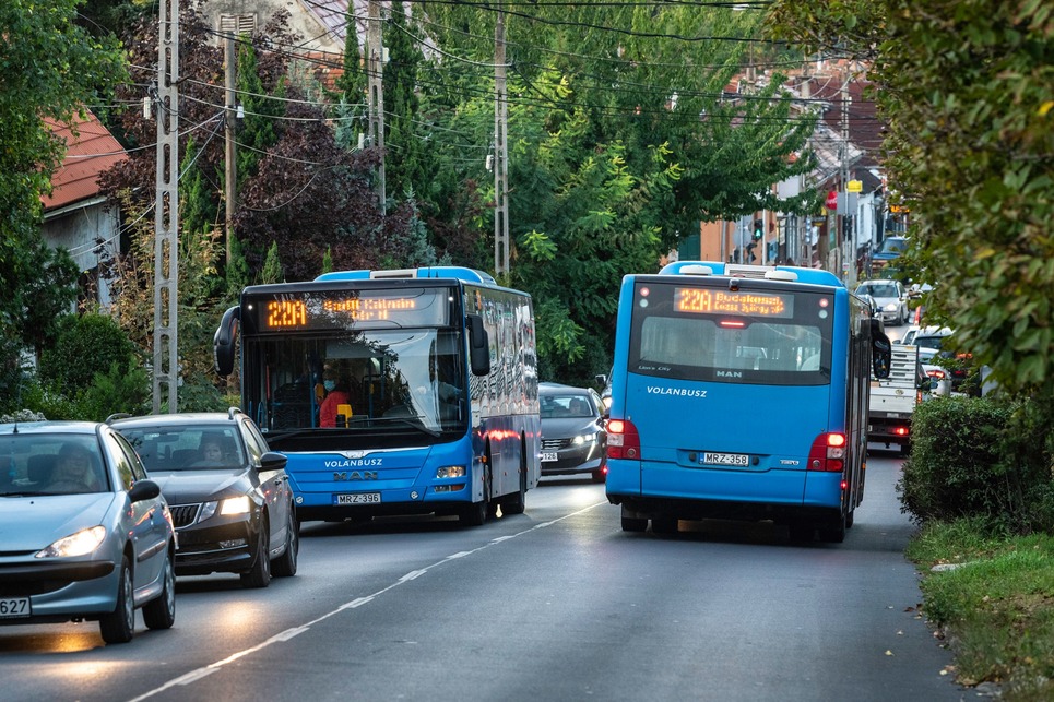 Budakeszi és térsége buszközlekedésének fejlesztése - fotó: Vitézy Dávid, forrás: Facebook