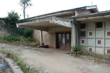 A Karunaratne-ház elhagyatottan, Kandi 2011 – Forrás: thinkmatter.in