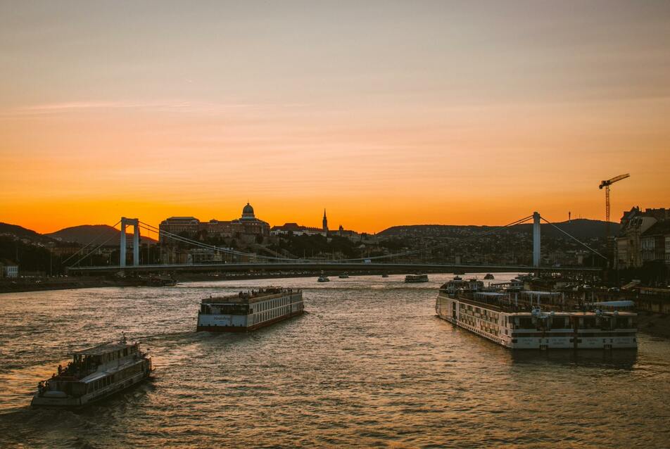 Páratlan értéket jelentenek a fővárosi Duna-partok, de hogyan használjuk őket?