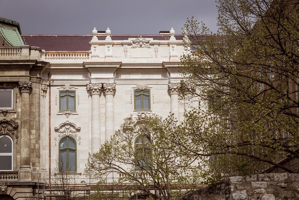 Ilyen volt, ilyen lett – Elkészült a Budavári Palota első helyreállított épületrésze