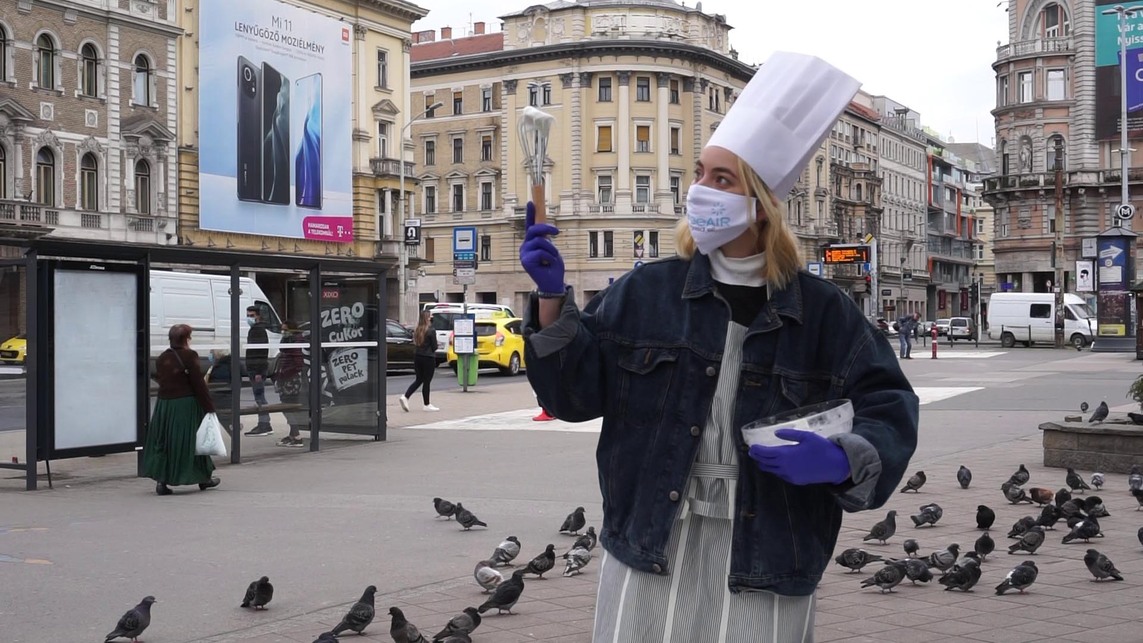 Center for Genomic Gastronomy | Szmogszüret, Blaha Lujza tér, 2021 | állókép a videóból