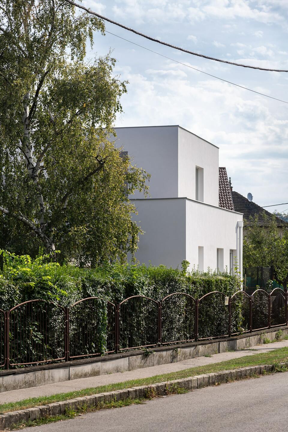 ZST – Ezüstfenyő téri családi ház bővítés – építész: batlab architects – fotó: Juhász Norbert
