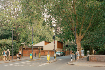 Sands End Arts & Community Centre – Építész: Mæ Architects – Fotó: Rory Gardiner