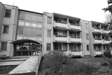 A Zánkai Erzsébet-tábor épületei a felújítás előtt. Fotó: DVM Group. Szolgálati szállásépület 