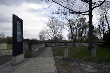 Befejezetlen múlt – Várkapu látogatóközpont Szolnokon. Fotó: Ártér