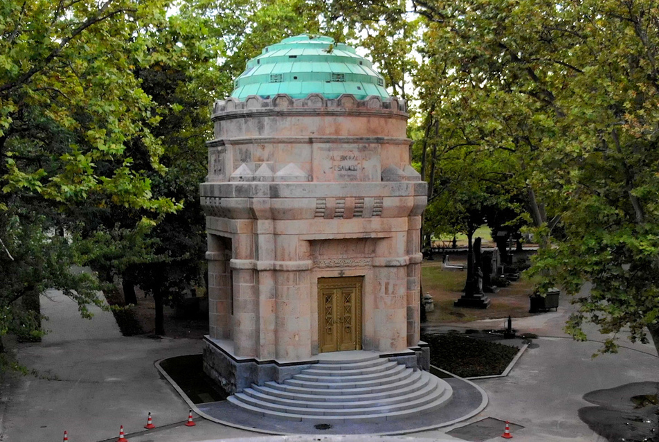Elkészült a Malosik-mauzóleum felújítása