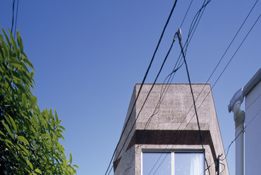 Takaaki Fuji + Yuko Fuji Architecture: Bay Window Tower House, Tokió. Fotó: Nishikawa Masao 
