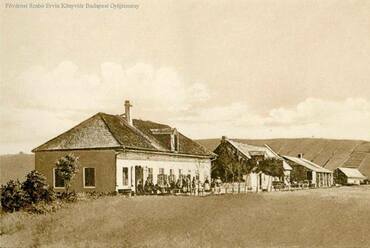 Kőérberki út, a Dobogó dűlőn, 1870-es évek. Forrás: Facebook