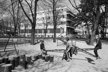 1987-es felvétel a Petőfi Sándor utcai BM üdülőről. Forrás: Fortepan/Magyar Rendőr