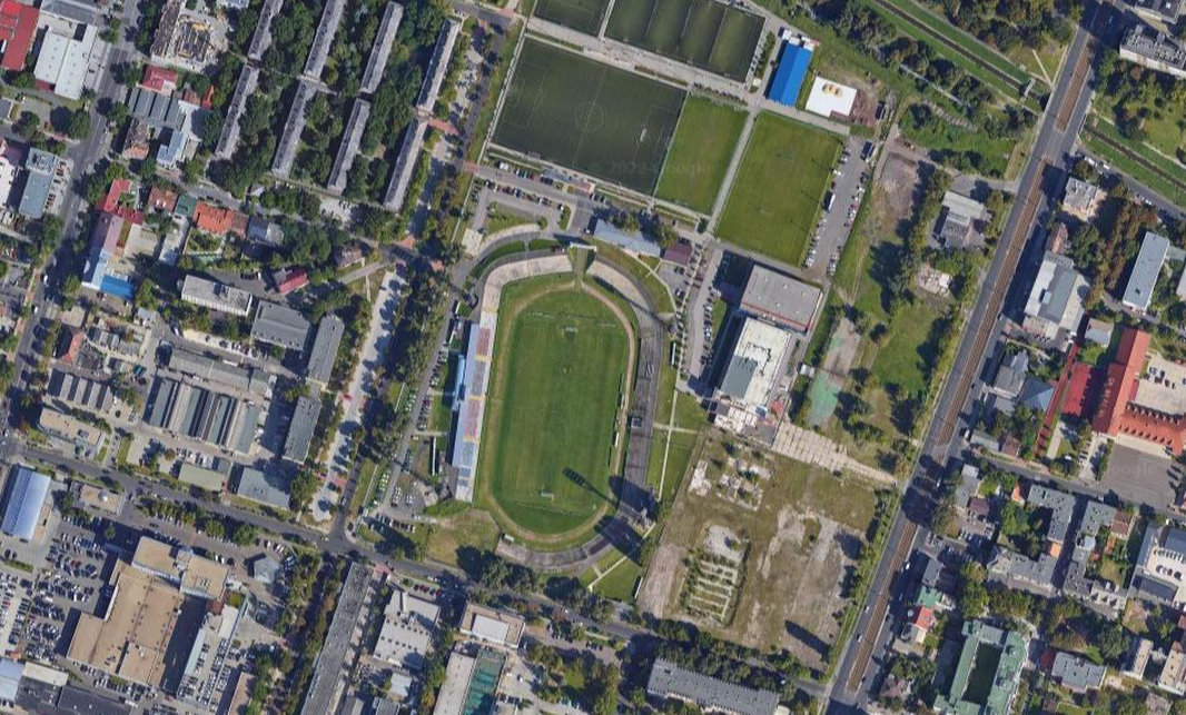 A Vasas Fáy utcai létesítménye a magasból, itt valósulhat meg a jövőben a sportkomplexum. Kép forrása: Google Maps